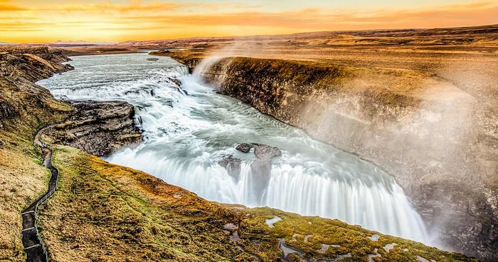 Reykjavík: Golden-Circle-Tagestour mit Krater Kerið